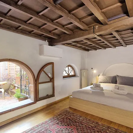 Apartment Tower Farnese Penthouse *